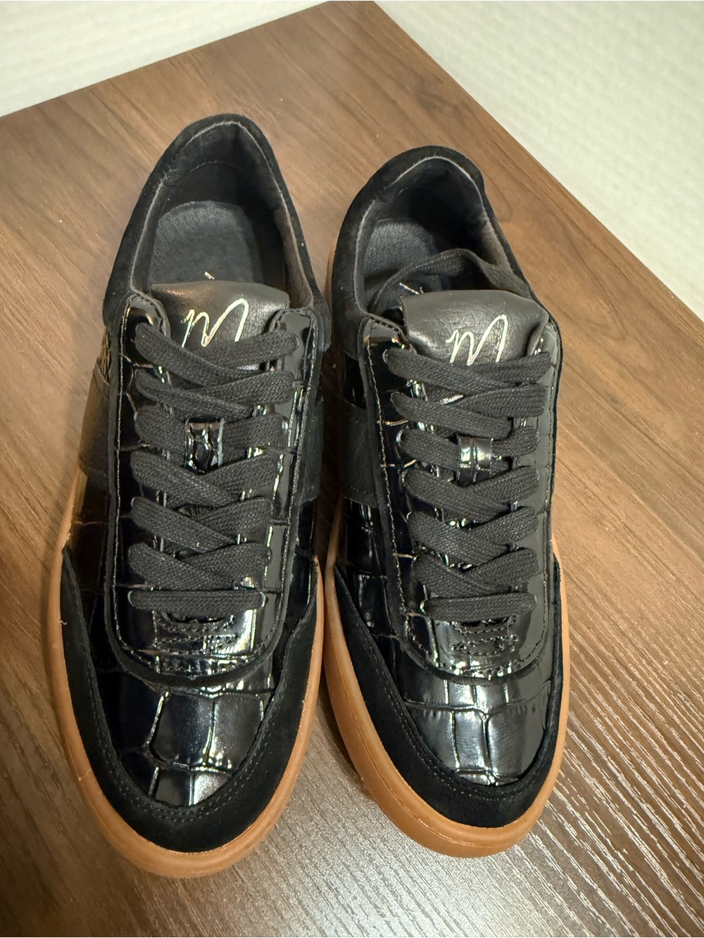 Matisse “Quincy” Black Low-Top Sneakers with Gum Sole Size 5.5